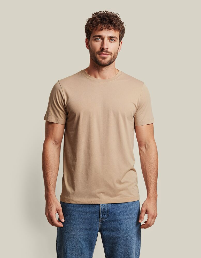 T-shirt Regular Fit in Latte | Print Nils Skarke (PriNS)